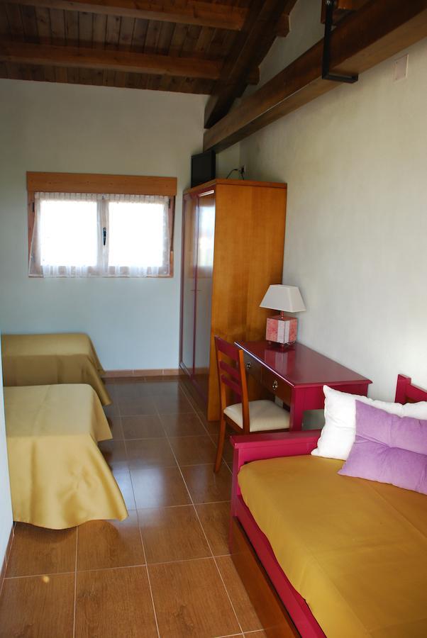 Casa Rural Teso De La Encina Villamor de los Escuderos الغرفة الصورة